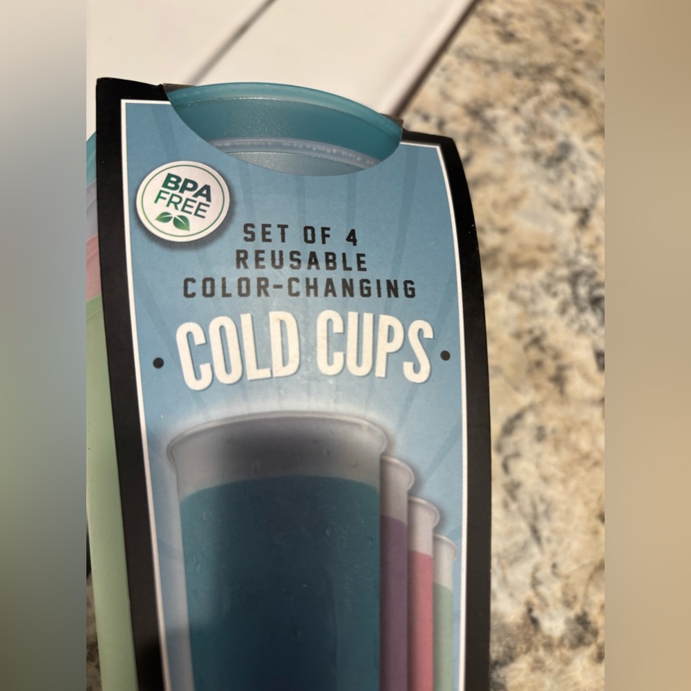 NWT The Original Fun Workshop
Color-Changing Cold Cups Set - 4 Pack - Picture 6 of 8